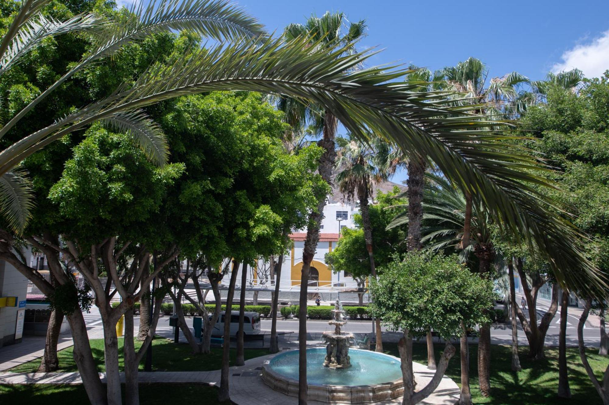 Comfortable Centric Apartment Steps From The Beach Gran Tarajal Exterior foto